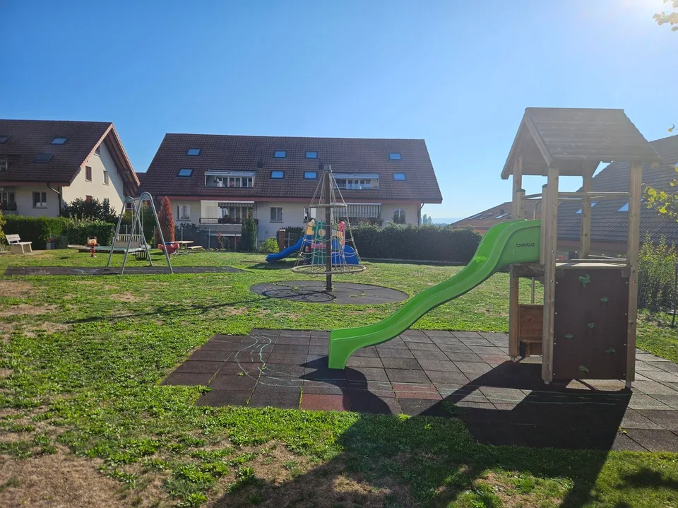 Delizioso appartamento maisonnette a Schüpfen – luminoso, tranquillo e familiare – foto 10 di 10