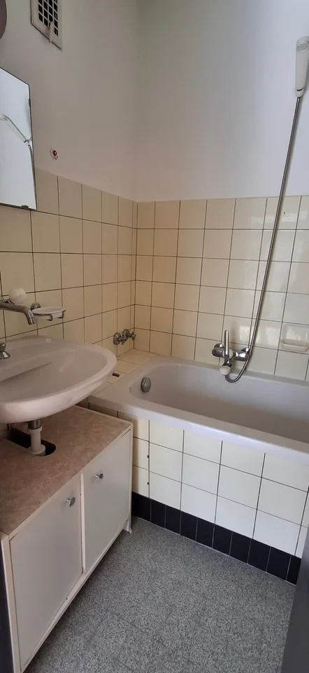 Helles 2-Zimmer-Wohnung mit Balkon in Porrentruy – Foto 9 von 10
