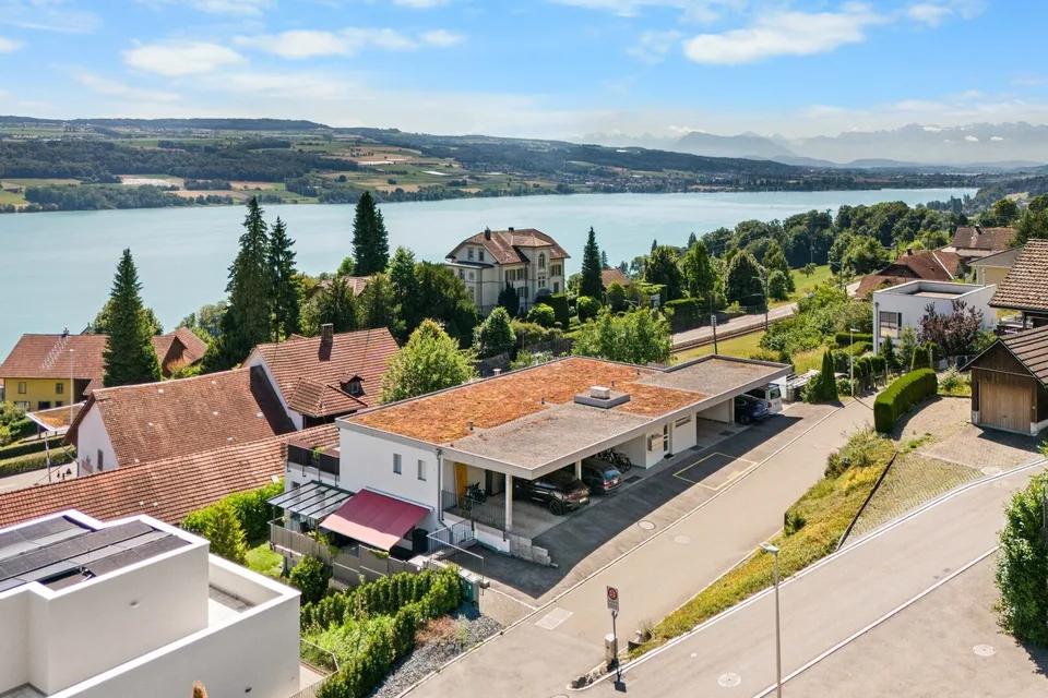 Abitazione moderna vicino al lago – elegante, spaziosa, unica – foto 14 di 14