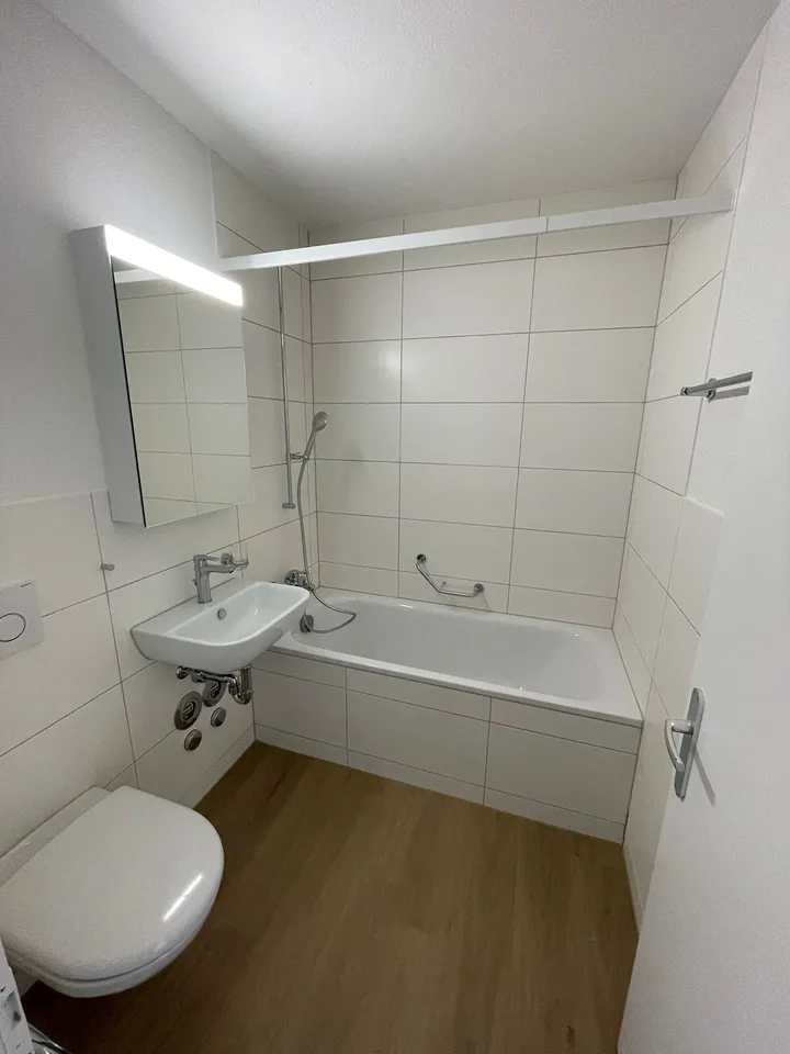 Modern 4-room apartment in Frauenfeld – photo 4 of 5