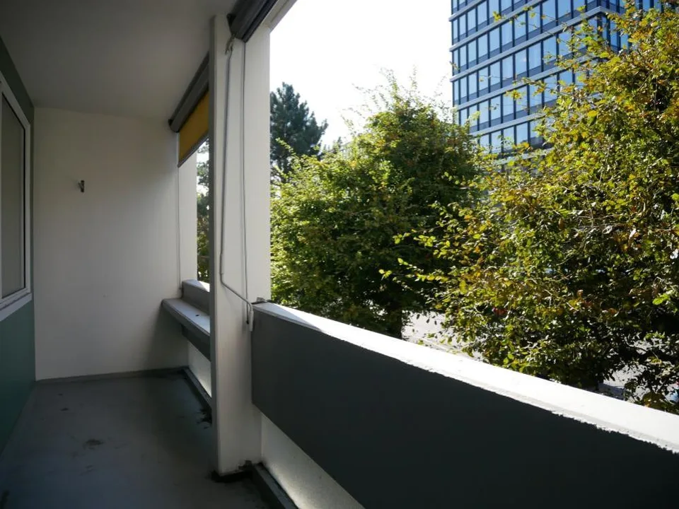 Attraktive 2-Zimmerwohnung an zentraler Lage – Foto 3 von 7