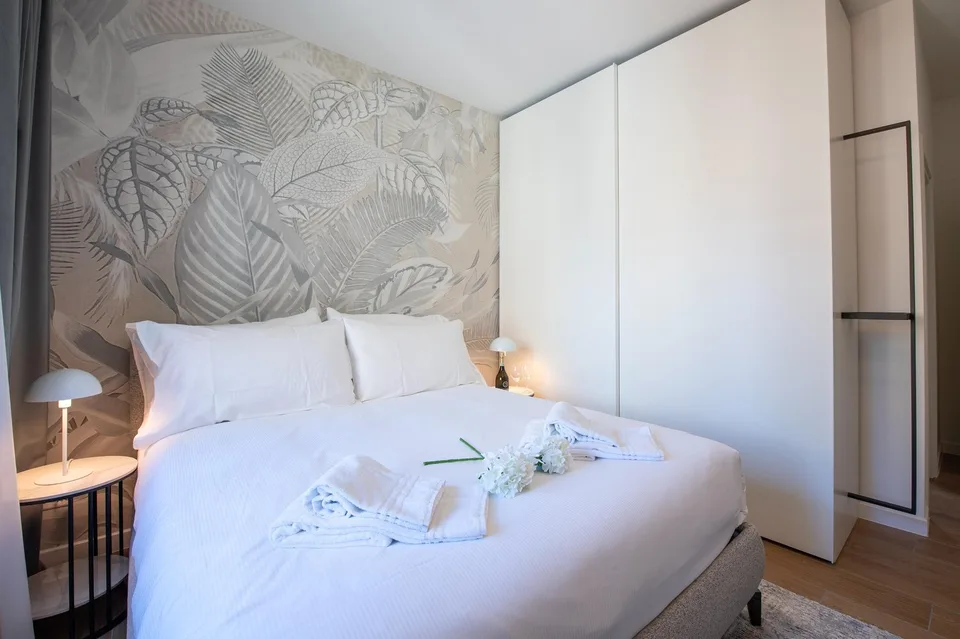 Location flexible à partir de 1 mois — Appartement meublé de 3,5 pièces avec 2 salles de bain et balcon à Lugano – photo 8 sur 17