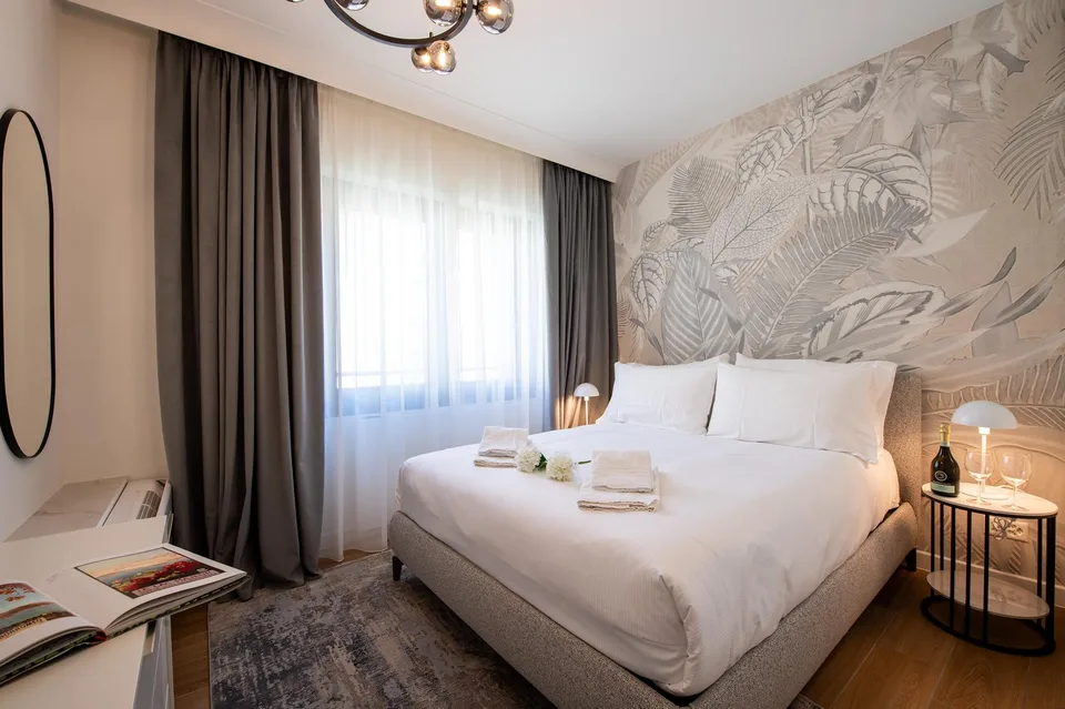 Location flexible à partir de 1 mois — Appartement meublé de 3,5 pièces avec 2 salles de bain et balcon à Lugano – photo 4 sur 17