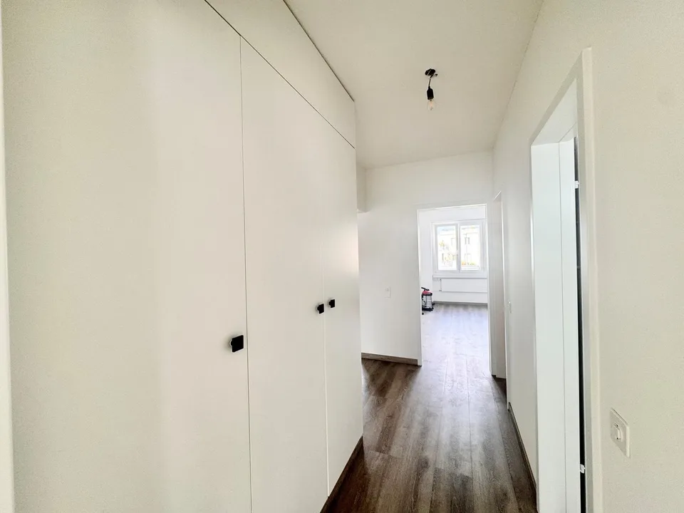 3777 - HELLES DOPPELWINKELWOHNUNG – AUCH ALS ZWEITWOHNSITZ GEEIGNET – COLLINA D'ORO – Foto 9 von 15