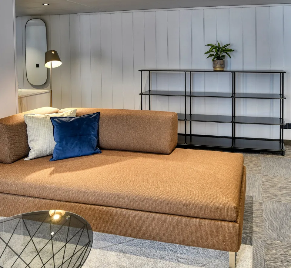 Neue möblierte 2-Zimmer-Wohnung an sehr zentraler Lage in Altdorf – Foto 3 von 21