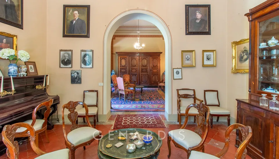 Affascinante villa storica del 1850 a breve distanza dalla Svizzera – foto 12 di 30