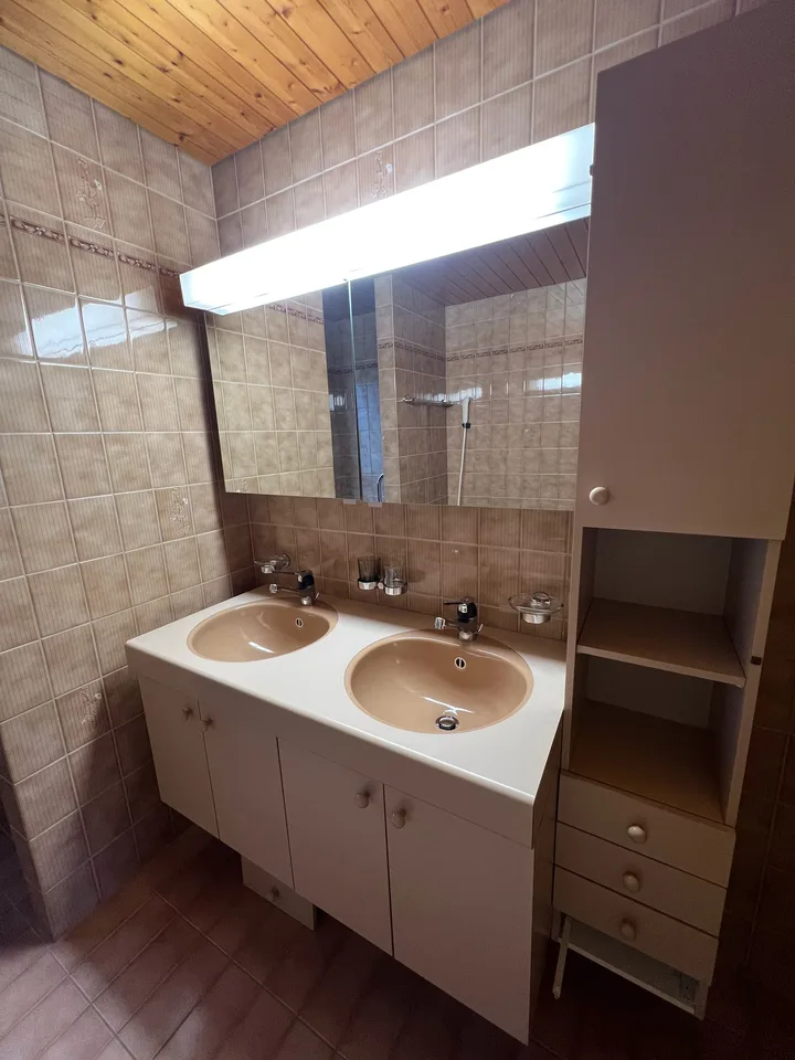 Attractive 4.5-room maisonette apartment for rent – photo 13 of 15