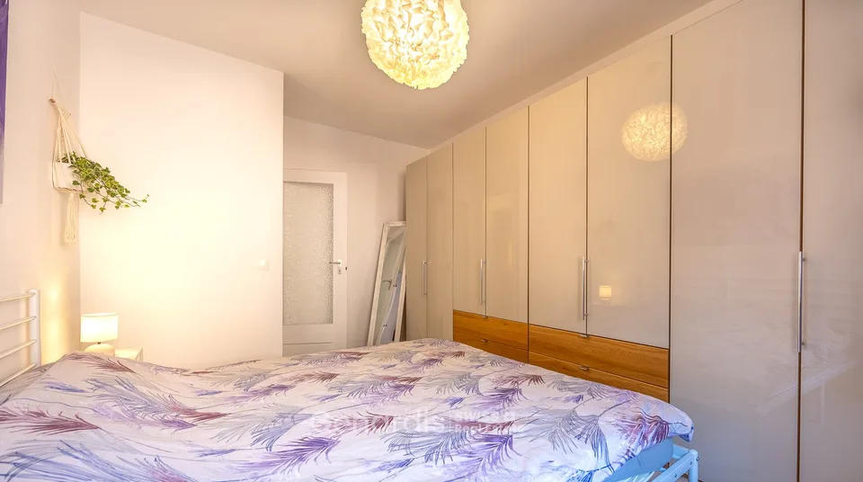 Luminoso appartamento di 4.5 locali con balcone a Ponte Tresa – foto 15 di 29