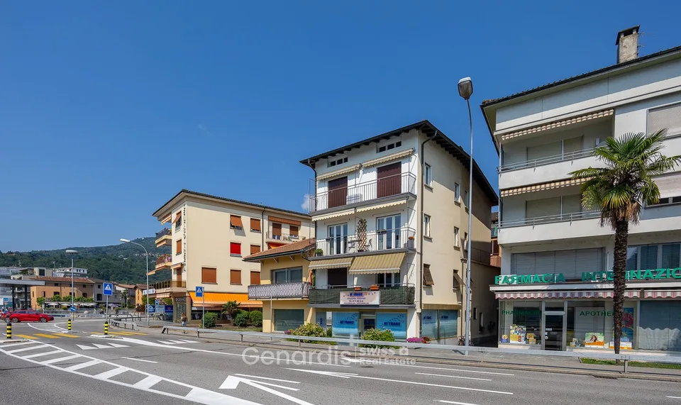 Luminoso appartamento di 4.5 locali con balcone a Ponte Tresa – foto 27 di 29