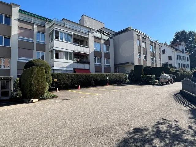 3.5 Zimmer-Wohnung im 1. OG mit Balkon – Foto 10 von 10