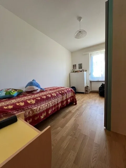 3.5 Zimmer-Wohnung im 1. OG mit Balkon – Foto 8 von 10