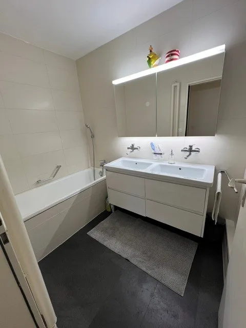 3.5 Zimmer-Wohnung im 1. OG mit Balkon – Foto 3 von 10