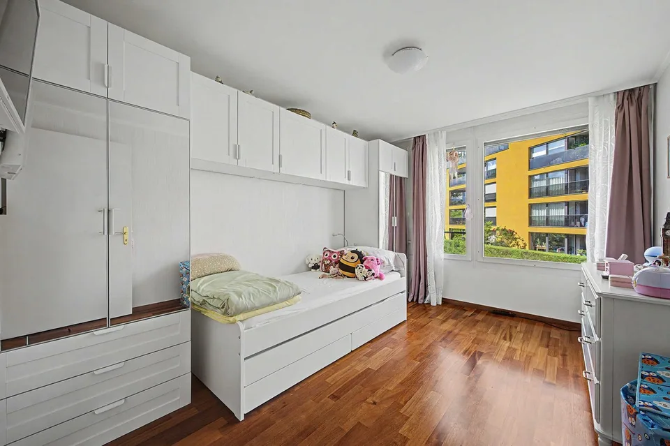 5.5-room apartment in Unterengstringen - Your retreat on the Limmat – photo 9 of 13
