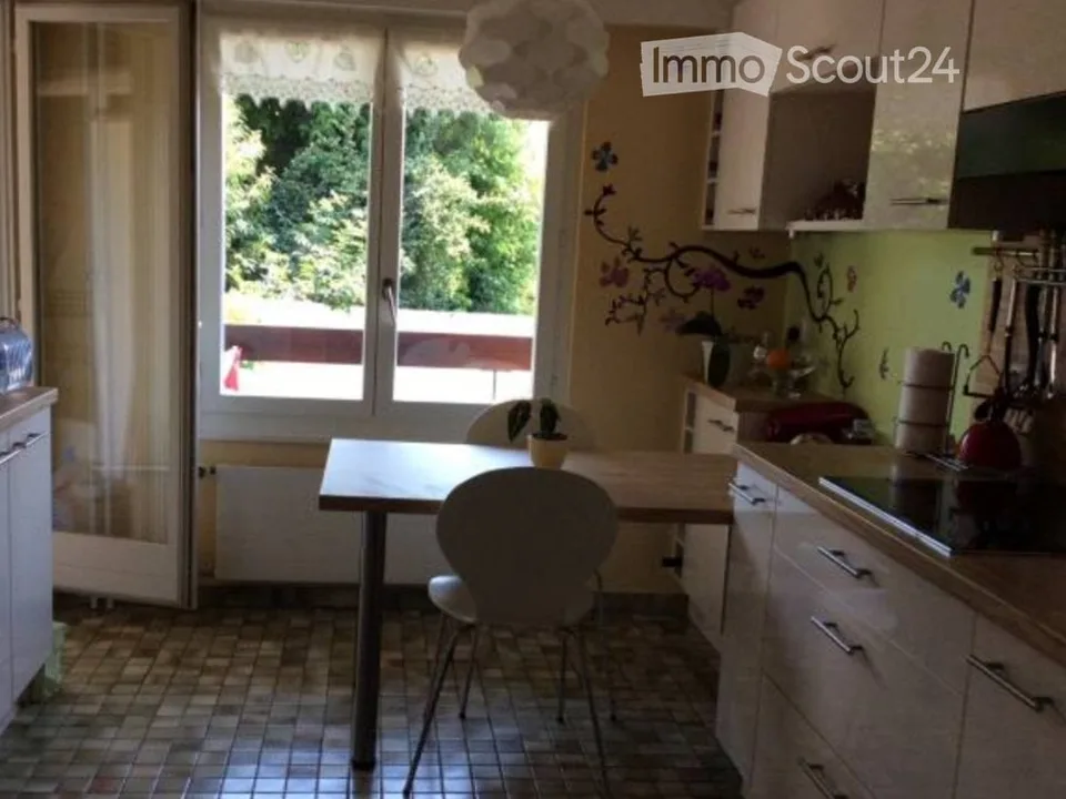 Zimmer möbliert bei den Bewohnern in Eysins (Nyon) - Student – Foto 4 von 5