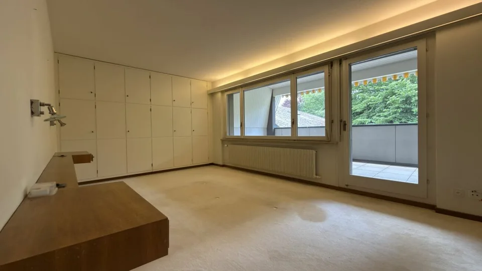 Wohnen und Arbeiten unter einem Dach: Grosszügige 11.5-Zimmer-Liegenschaft in Langenthal – Foto 6 von 25