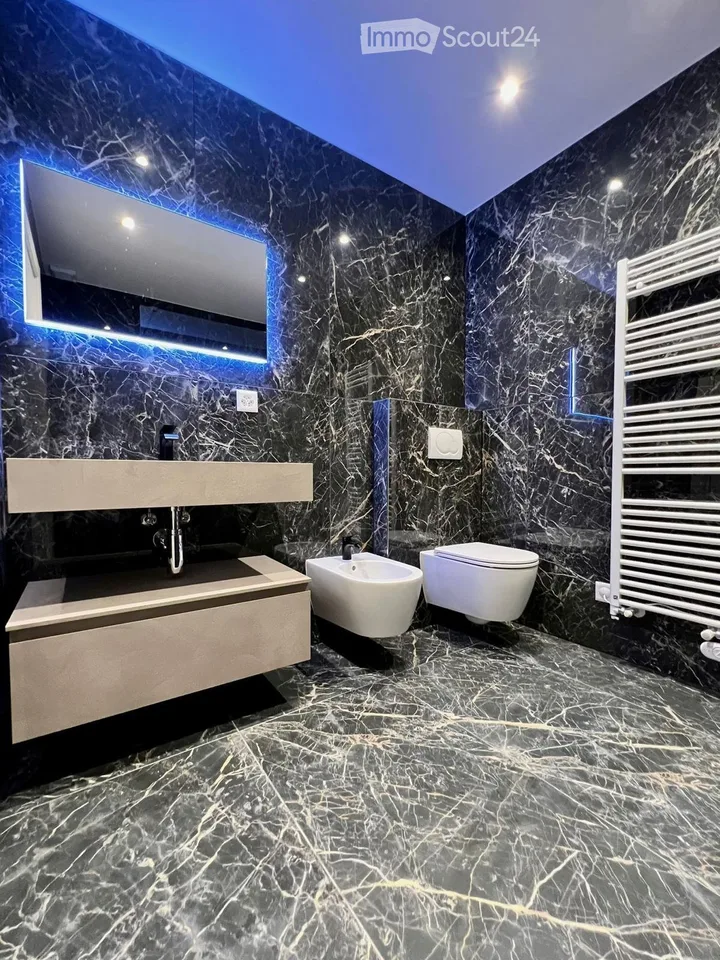 Elegantes Apartment, komplett renoviert mit Seeblick – Foto 7 von 12
