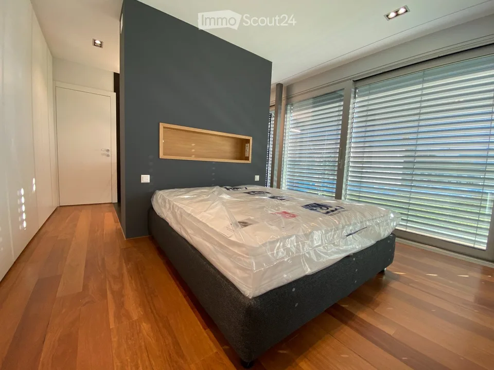 Spektakuläres 4 1/2 Zimmer Apartment mit Terrasse – Foto 4 von 5