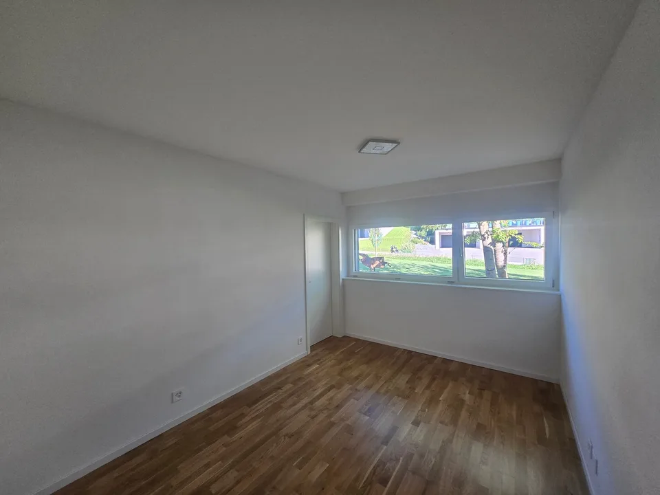 Moderne Villa in einer ruhigen Gegend von Grimisuat – Foto 18 von 21