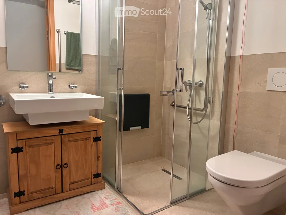 2,5 Zimmer zur Miete in Grono – Foto 2 von 5