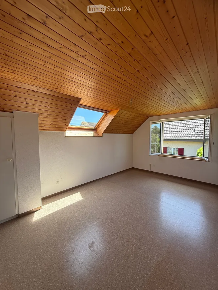 Casa familiare affascinante di 5,5 locali a Schwadernau – disponibile immediatamente! – foto 29 di 30