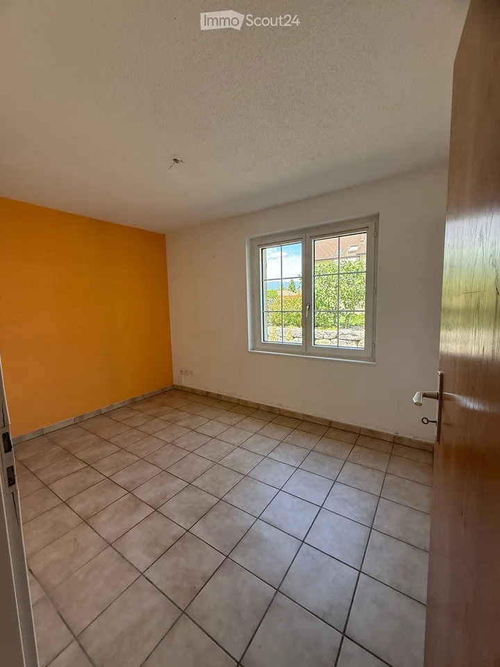 Casa familiare affascinante di 5,5 locali a Schwadernau – disponibile immediatamente! – foto 23 di 30