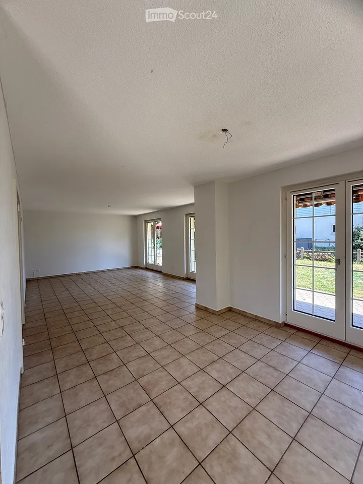 Casa familiare affascinante di 5,5 locali a Schwadernau – disponibile immediatamente! – foto 20 di 30