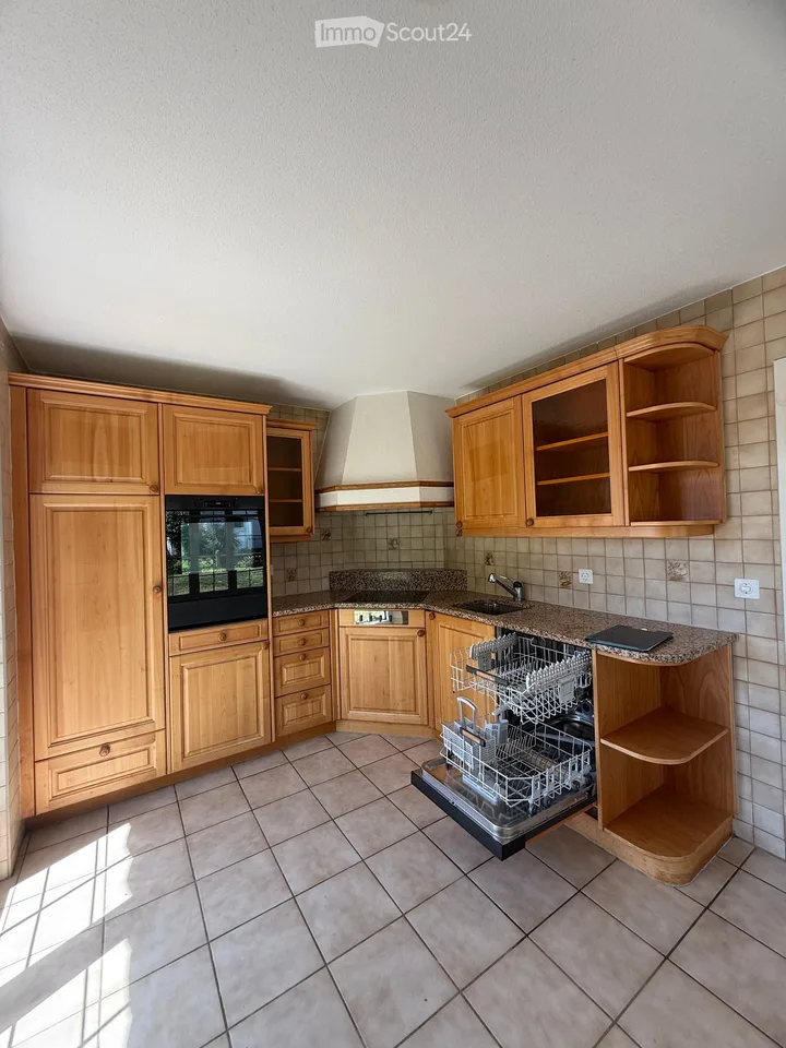 Casa familiare affascinante di 5,5 locali a Schwadernau – disponibile immediatamente! – foto 16 di 30
