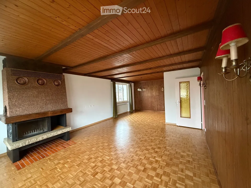 Casa familiare affascinante di 5,5 locali con 948 m2 compreso giardino a Schwadernau - disponibile immediatamente – foto 16 di 30