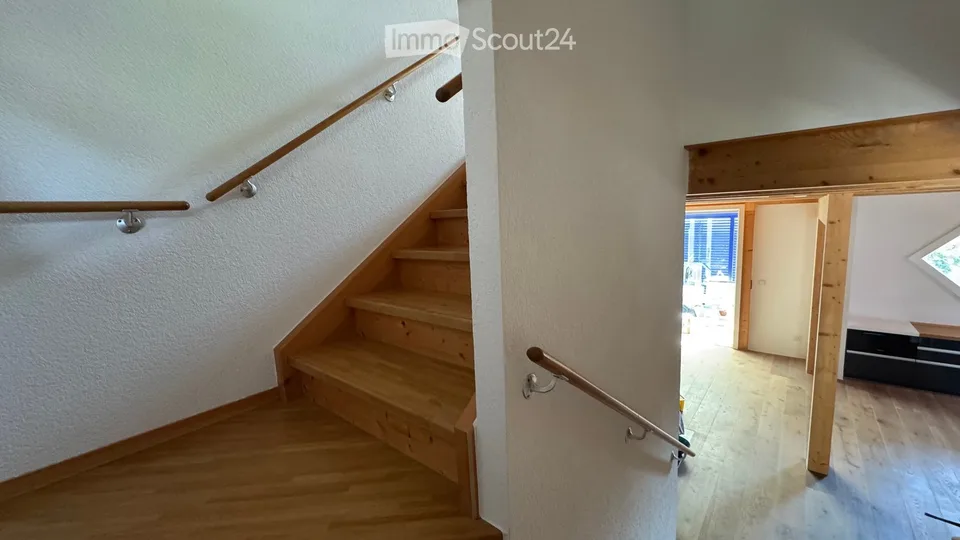 Freistehendes Einfamilienhaus mit Lift, im Nebelarmen Elfingen – Foto 10 von 10