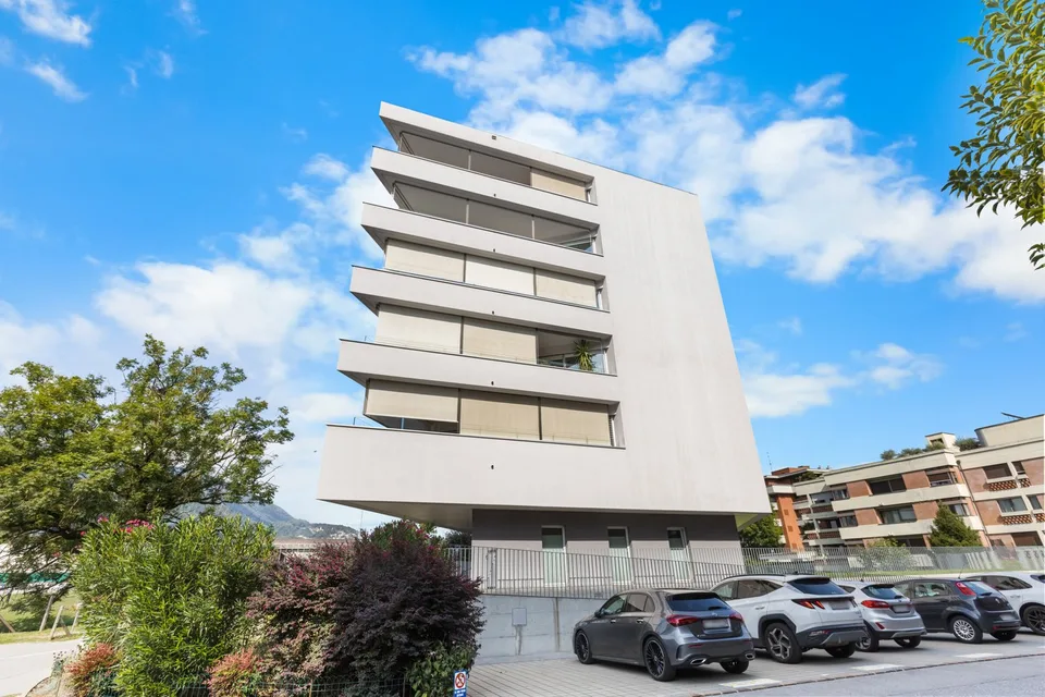 MODERNO E LUMINOSO 3.5 LOCALI CON AMPIA TERRAZZA AD AGNO – foto 11 di 11