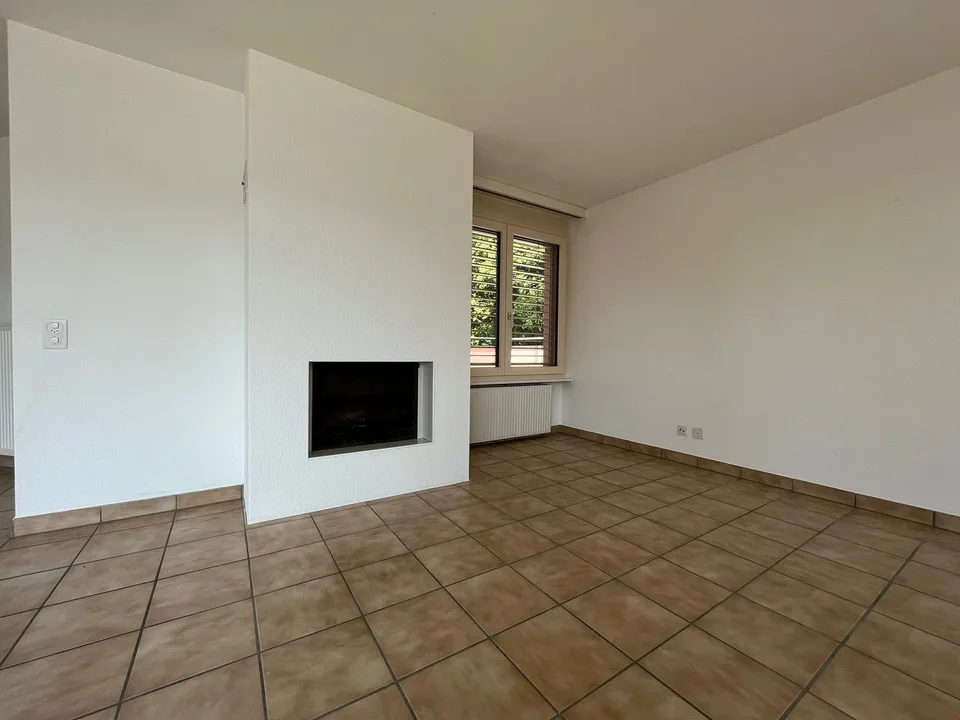 Attique rénové de 4,5 pièces au 3ème étage - vue 360° – photo 4 sur 13