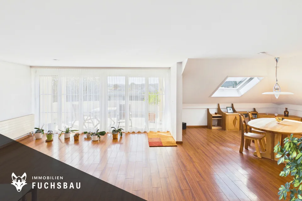 Ampio appartamento 4.5 locali in mansarda con molta luce – foto 4 di 13