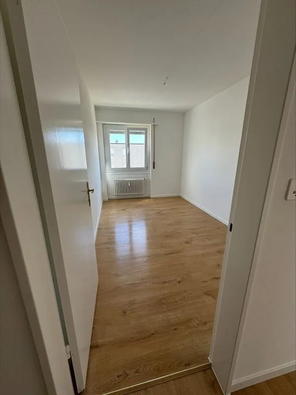 Joli appartement 4,5 pièces de 79 m2 au rez supérieur – photo 3 sur 12