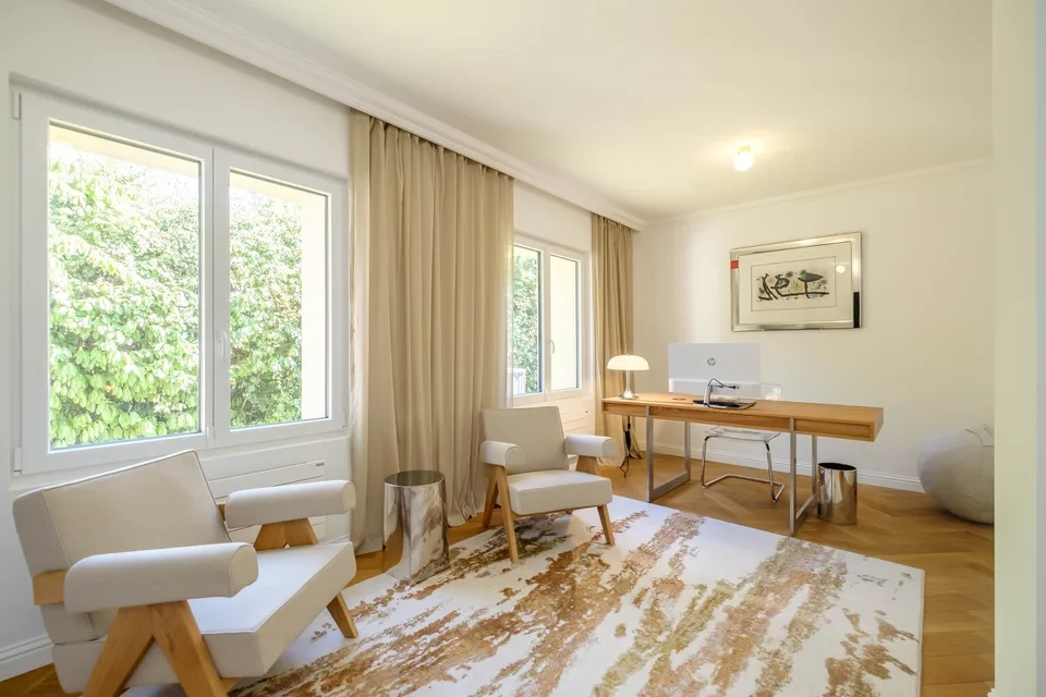 Co-esclusività – Cologny, villa ristrutturata 362 m², piscina, senza vista sul vicino – foto 9 di 15