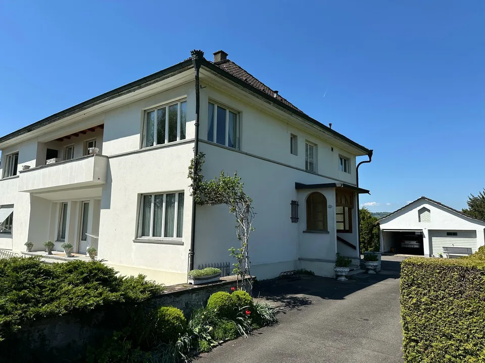 Ex casa del medico con terreno edificabile – 2'736 m² con potenziale di sviluppo a Triengen – foto 3 di 18