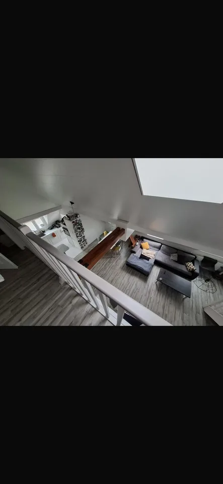 Appartamento duplex di 4.5 locali con vista, al 4° piano a La Chaux-de-Fonds – foto 3 di 7