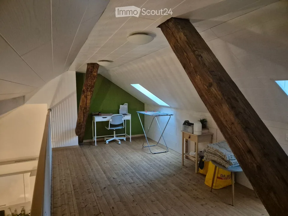 Renting 2.5 rooms with loft in the center of Bellinzona – photo 3 of 5