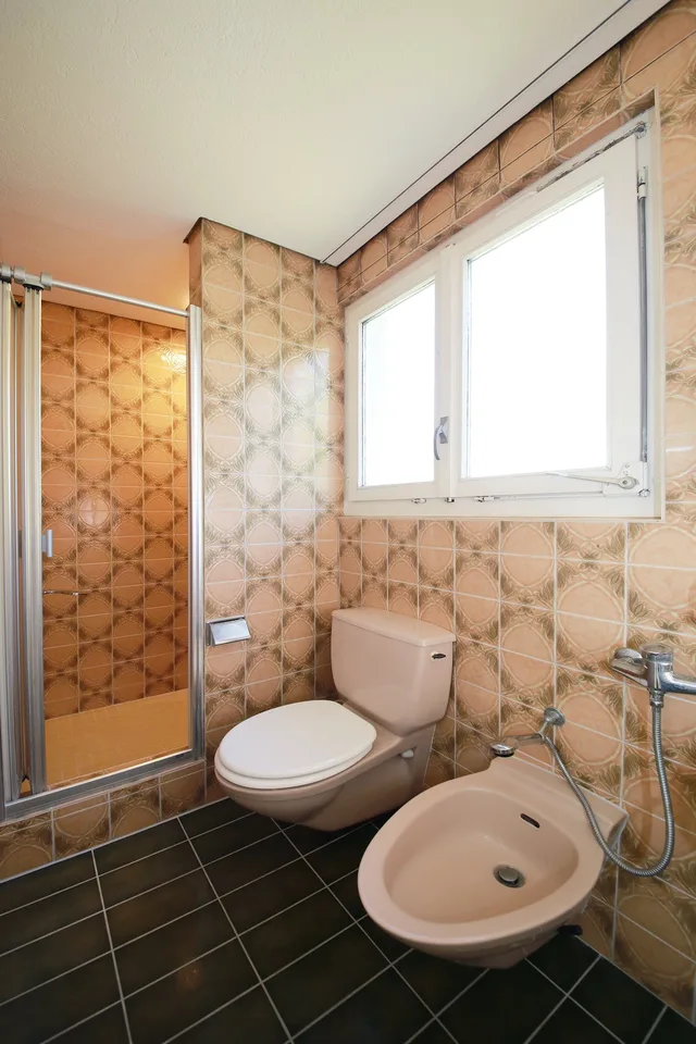 Charmantes 5 1/2-Zimmer-Einfamilienhaus mit idyllischem Garten von 650 m2 – Foto 17 von 18