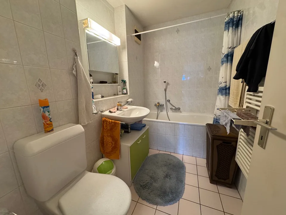 Wohnung mit 3,5 Zimmern und Balkon in Ollon – Foto 2 von 6