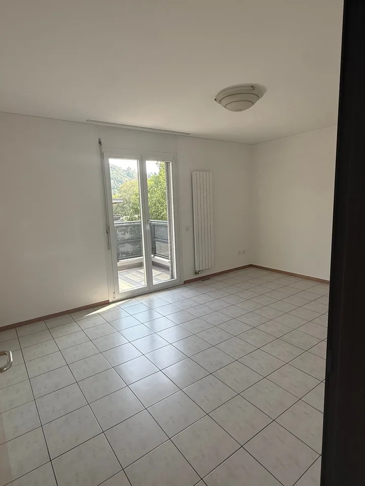 LAMONE - 4.5-ZIMMER-WOHNUNG ZU VERMIETEN – Foto 7 von 10