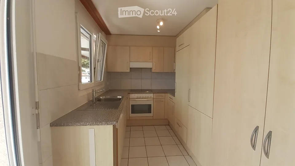 helle 4.5 Zimmerwohnung in Salgesch – Foto 4 von 5