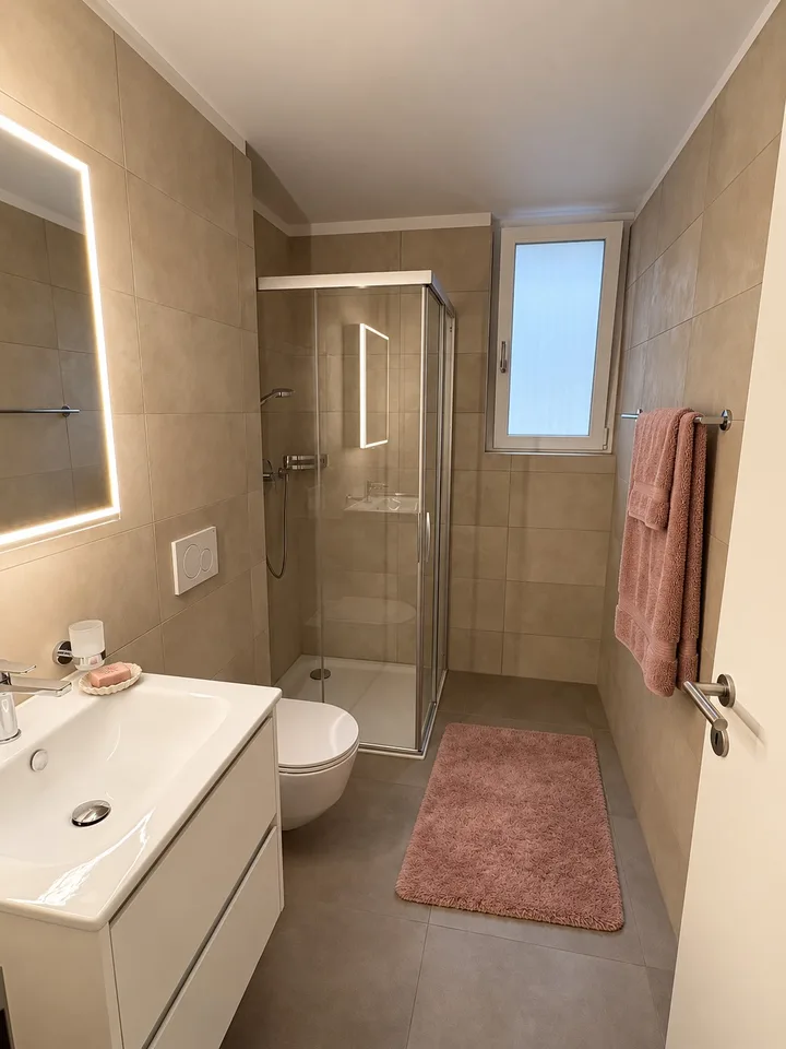Appartement 2.5 pièces avec jardin à louer à Grono – photo 8 sur 11
