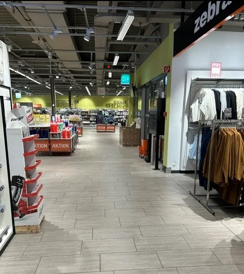 Surface commerciale au Migros Center Glarus (directement à la gare) – photo 2 sur 8