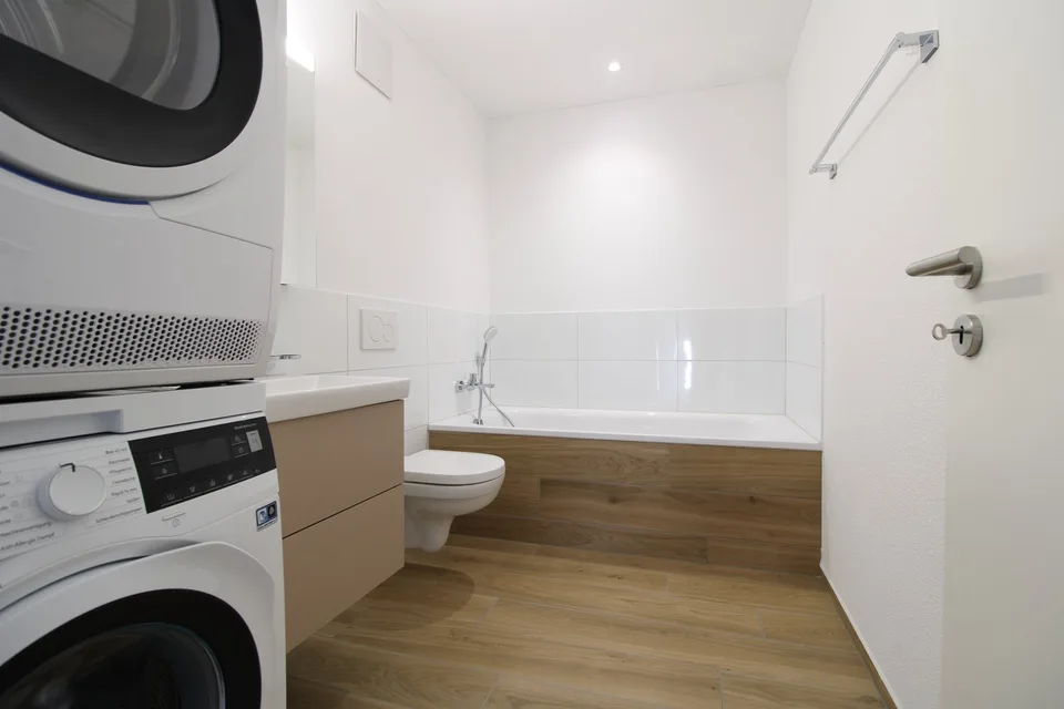 Moderne 3.5-Zimmer-Wohnung mit grosszügigem Balkon in Niederuzwil – Foto 7 von 14