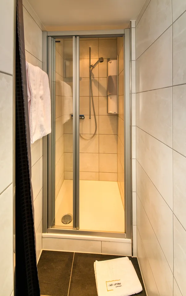 Modernes, möbliertes 2-Zimmer-Apartment in Hergiswil/NW zu vermieten – Foto 9 von 14