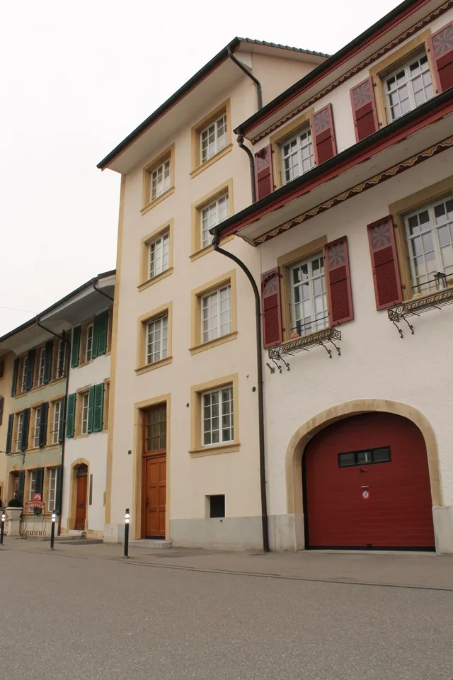 Wohnen im Stedtli Nidau grosszügige und helle 1.5 -Zimmerwohnung – Foto 2 von 9