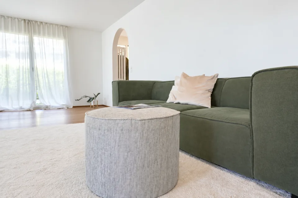 Maison unifamiliale de 6,5 pièces avec jardin, cheminée et panorama montagnard – photo 3 sur 12