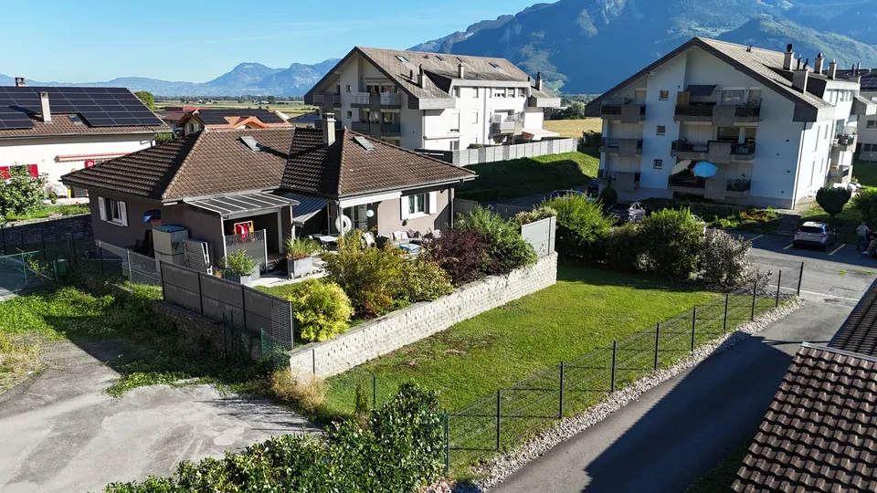 Casa indipendente spaziosa con vista sulle montagne a Vionnaz – foto 2 di 9