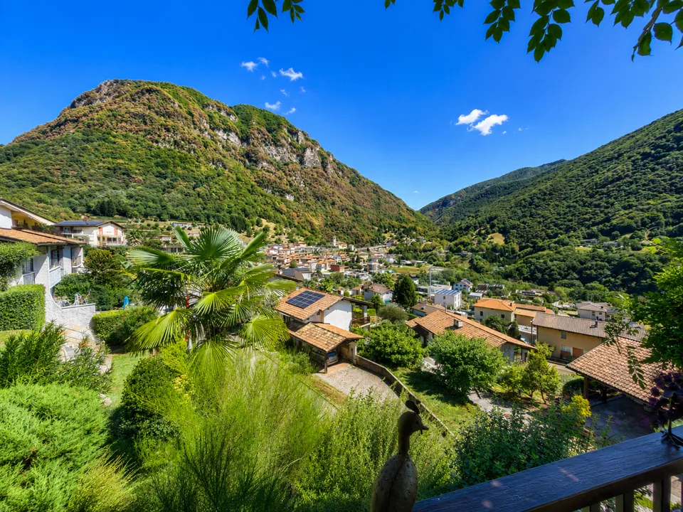 AROGNO "UN ANGOLO PANORAMICO NEL CUORE DEL TICINO" – Foto 4 von 29