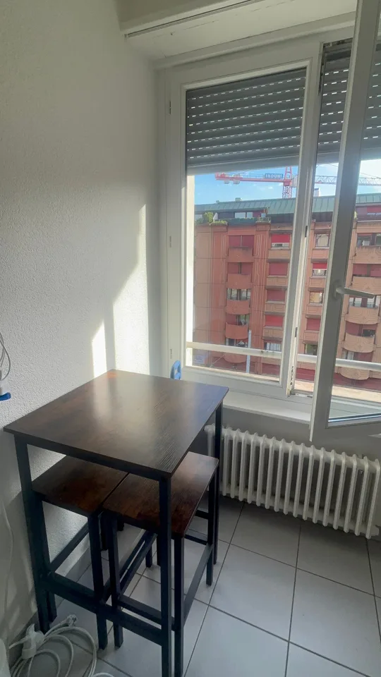 Zweizimmerwohnung mit Balkon – Foto 2 von 2